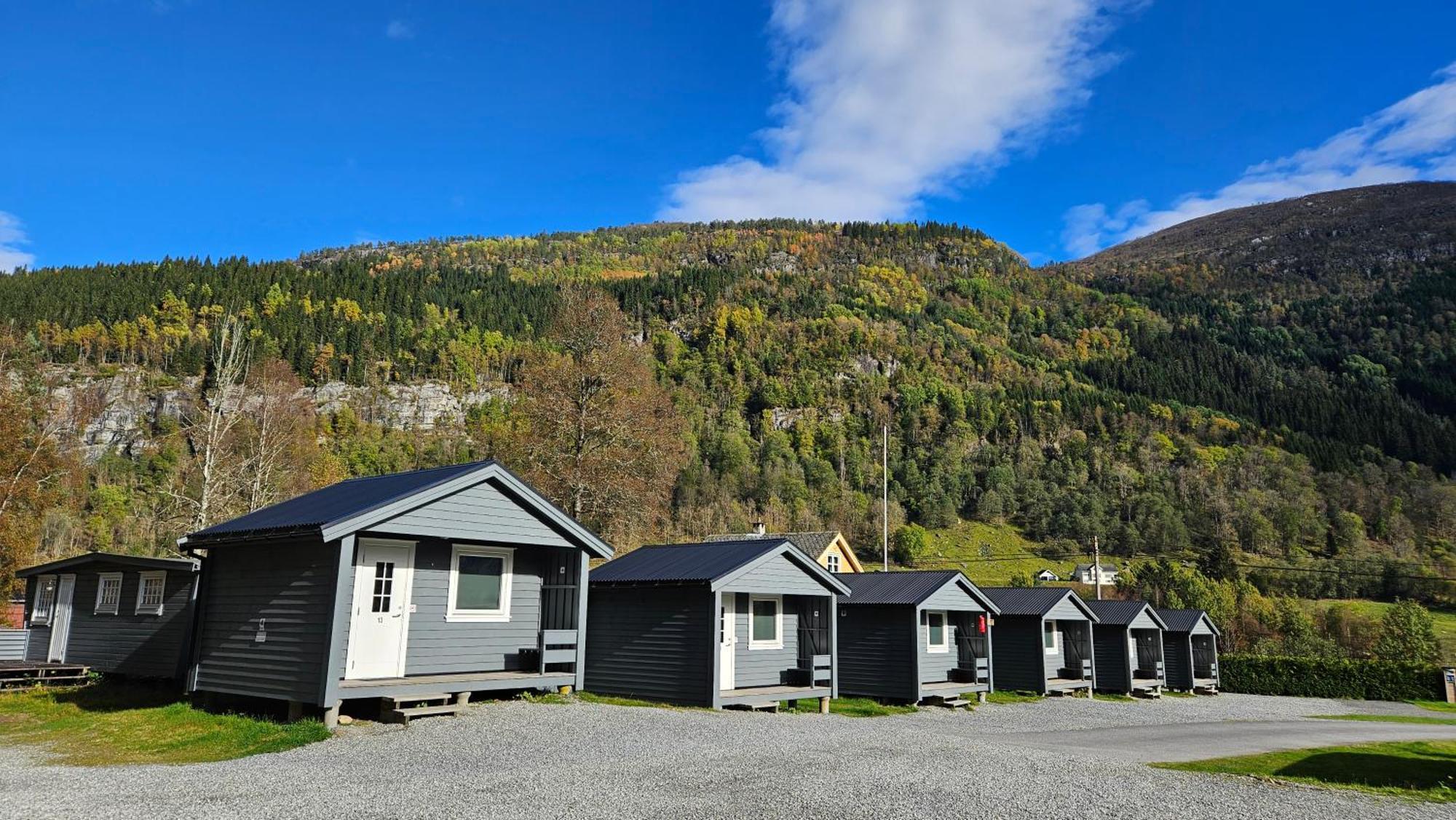 Tvinde * Skulestadmo